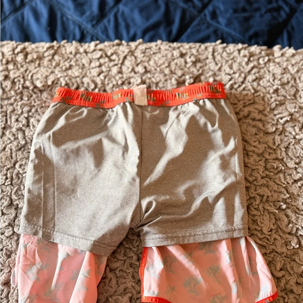 **🌊 For Sale: Fair Harbor Swim Trunks Set - Like New! 🌞**